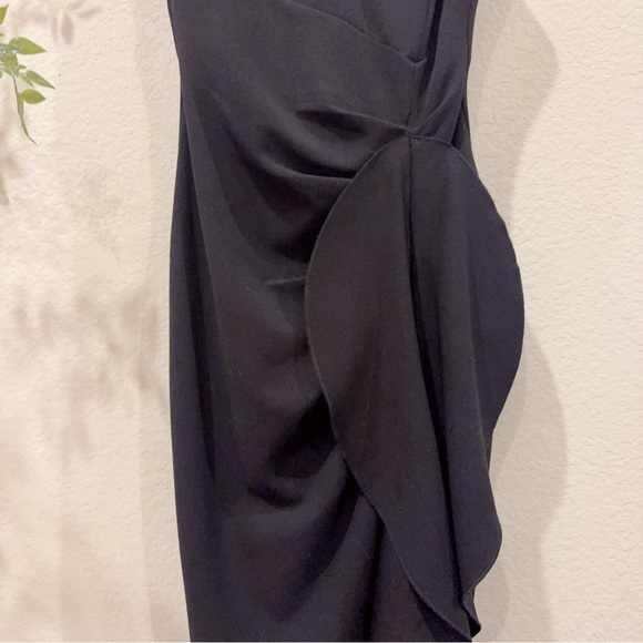 Elliatt Elizabethan Ruffle Midi Dress in Black Size Small NWT - Picture 5 of 11